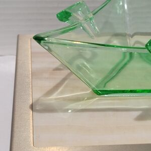 Heisey Moongleam glass mint green triangle dish candy trinket Vtg w Trihandled